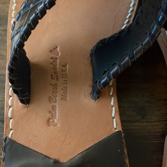 Palm Beach Sandals  Croc Dark Brown Leather flip-flops Size 7 / excellent - Picture 3 of 6
